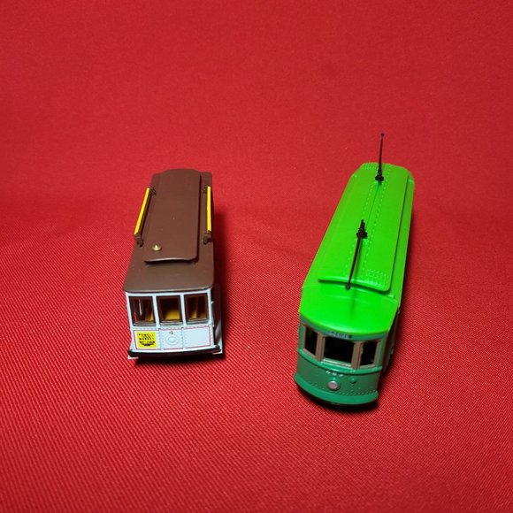 Classic Streetcars Set of 2 - Picture 7 of 12